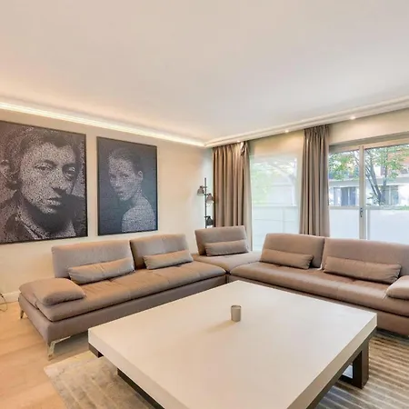 Prestigious 5br Avenue Foch - Arc De Triomphe *