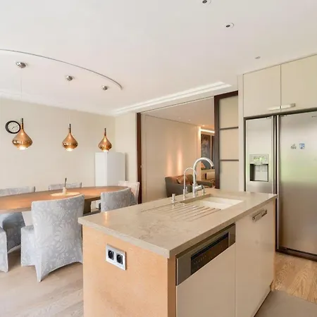 Prázdninový dům Prestigious 5br Avenue Foch - Arc De Triomphe