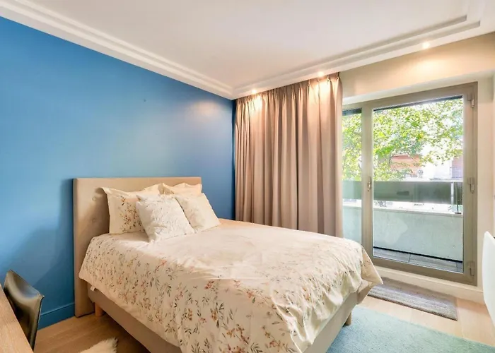 Prestigious 5br Avenue Foch - Arc De Triomphe